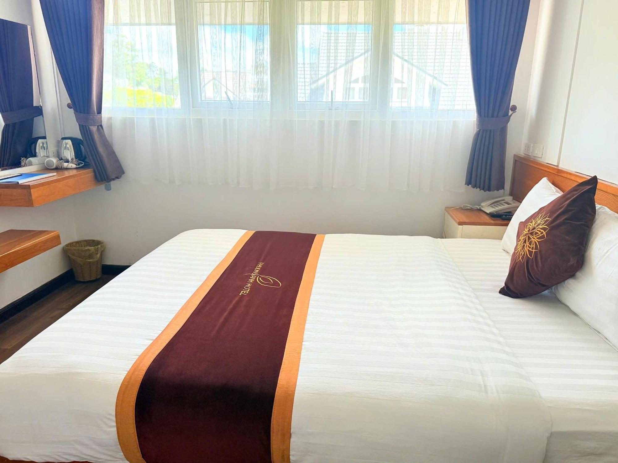 Phuong Anh Hotel Da Lat Exterior photo